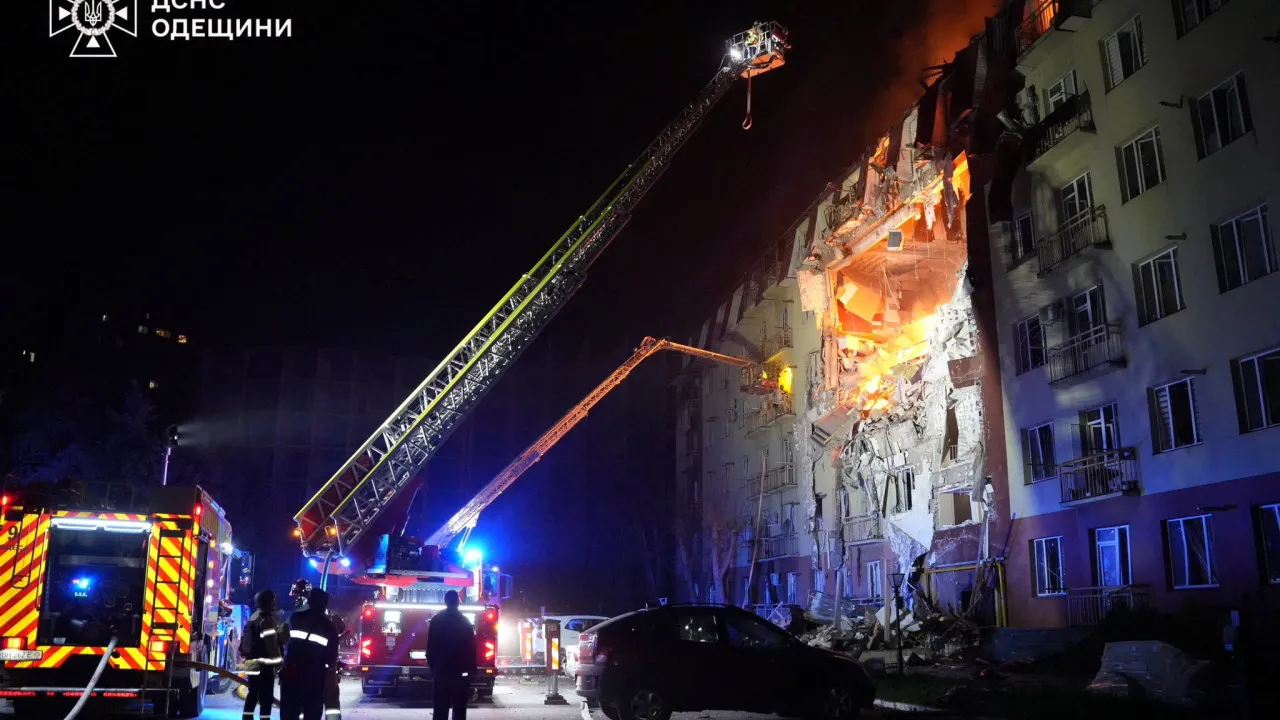 ataque-russo-mata-crianca-e-deixa-mortos-e-feridos-em-odessa;-imagens