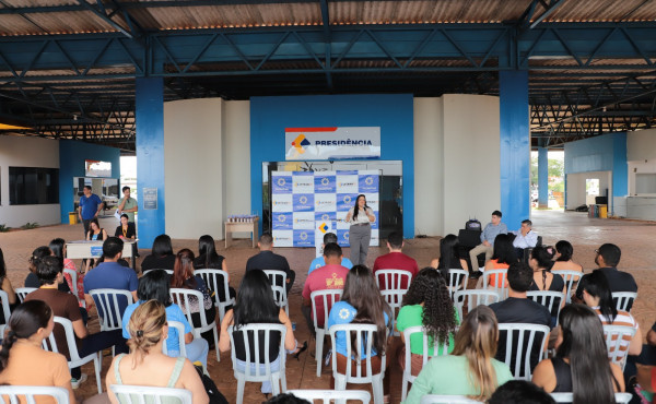detran/to-realiza-palestra-em-alusao-a-1a-semana-de-educacao-financeira-do-tocantins

-–-detran-to
