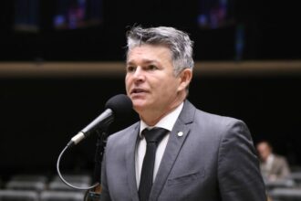 comissao-aprova-projeto-que-proibe-invasor-de-terra-de-ter-acesso-a-politicas-de-credito-rural