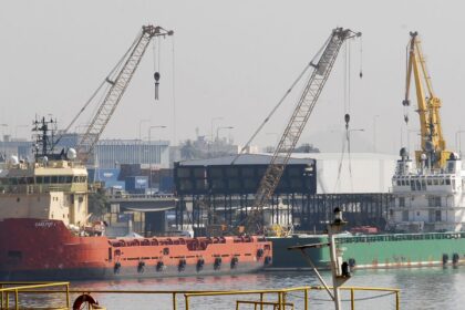 justica-mantem-liminar-que-derruba-imposto-na-exportacao-de-petroleo