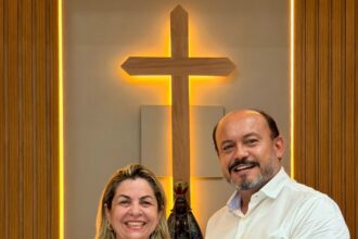 prefeita-fatima-declara-apoio-a-pre-candidatura-de-sandoval-cardoso-e-destaca-experiencia,-compromisso-e-obras-realizadas-em-guarai-e-regiao