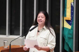 em-sessao-na-camara,-especialistas-debatem-avanco-da-obesidade-e-cobram-acoes-integradas-de-combate