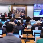 relator-e-favoravel-ao-fim-da-escala-de-trabalho-6×1;-votacao-das-propostas-na-comissao-e-adiada