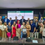 suplente-de-vereadora-e-mulher-mais-votada-de-araguaina,-alessandra-pereira-e-homenageada-com-mocao-de-aplausos-pela-camara-municipal