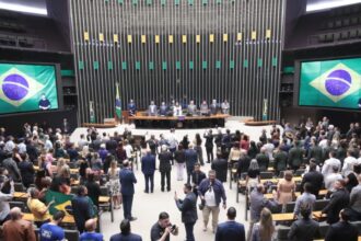camara-celebra-aniversario-de-brasilia-e-destaca-papel-da-capital-na-democracia