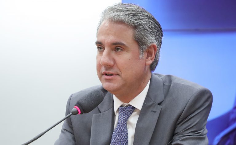 comissao-aprova-sistema-de-coleta-seletiva-e-logistica-reversa-de-coco-verde