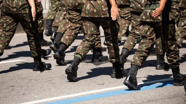 exercito-credenciou-master-para-emprestimos-consignados-e-repassou-r$-39-mi-ao-banco