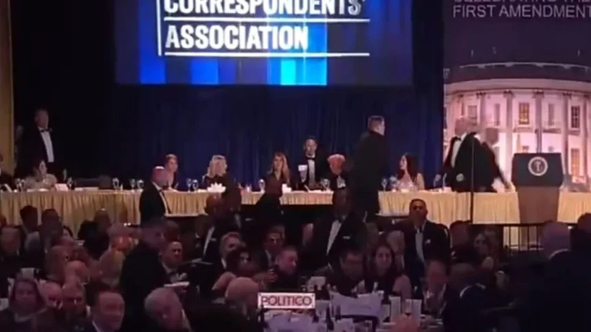 video-mostra-momento-em-que-se-ouvem-disparos-e-trump-e-retirado;-veja