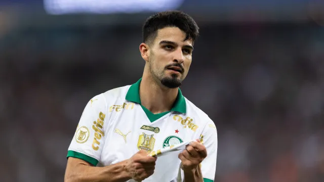 palmeiras-derrota-bragantino-para-manter-lideranca-no-brasileiro