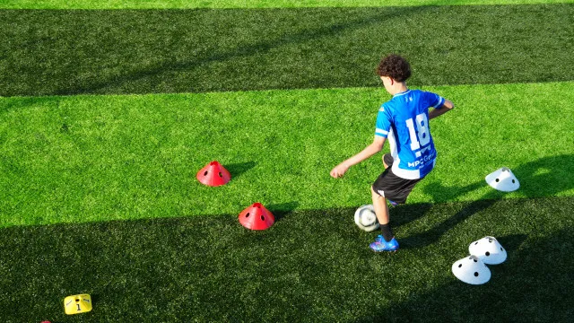 projeto-criado-por-brasileira-leva-jovens-atletas-para-treinar-na-europa