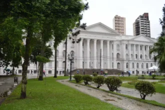 policia-investiga-suposto-desafio-para-estuprar-aluna-de-medicina-na-ufpr