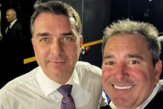 vereador-israel-da-terezona-ganha-destaque-nacional-e-se-reune-com-flavio-bolsonaro-no-senado-federal