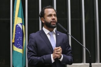 comissao-aprova-projeto-que-altera-regras-de-transicao-do-sistema-de-protecao-social-de-militares-estaduais