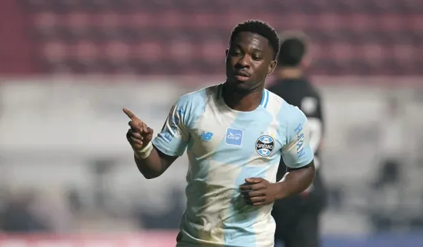 atacante-do-gremio-e-convocado-por-gana-as-vesperas-da-copa-do-mundo