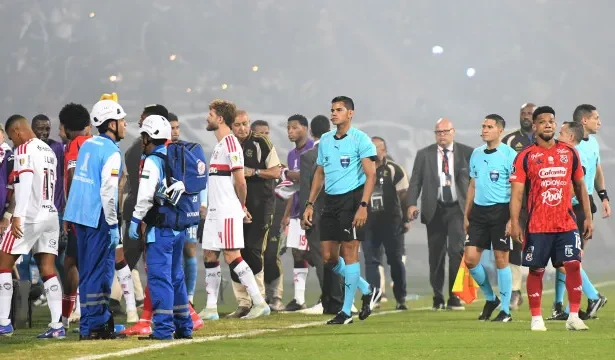 caos-na-libertadores:-flamengo-pode-ganhar-3-pontos-apos-jogo-cancelado