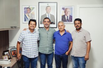apoio-de-prefeitos-do-republicanos-a-vicentinho-e-amelio-expoe-desgaste-politico-de-wanderlei-barbosa