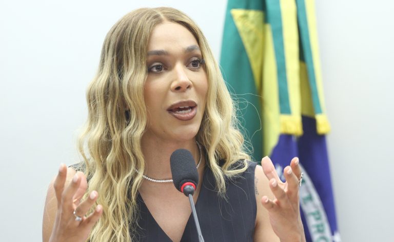 comissao-aprova-equiparacao-de-seguro-desemprego-entre-domesticos-e-demais-trabalhadores
