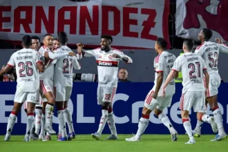 independiente-medellin-pede-desculpas-a-torcida-do-flamengo-apos-caos-na-libertadores
