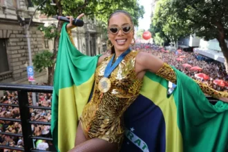fifa-anuncia-que-anitta-sera-uma-das-atracoes-em-abertura-da-copa-do-mundo