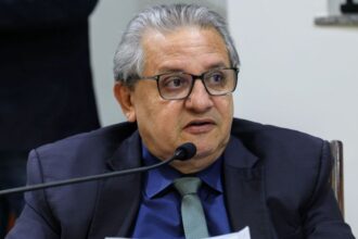 luta-de-anos-de-jair-farias:-pavimentacao-da-to-134-comeca-a-se-tornar-realidade