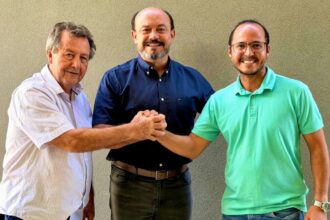 prefeito-leandro,-vice-prefeita-antonia-e-presidente-da-camara-talita-barbosa-declaram-apoio-as-pre-candidaturas-de-sandoval-cardoso-e-vilmar-do-detran-em-miranorte