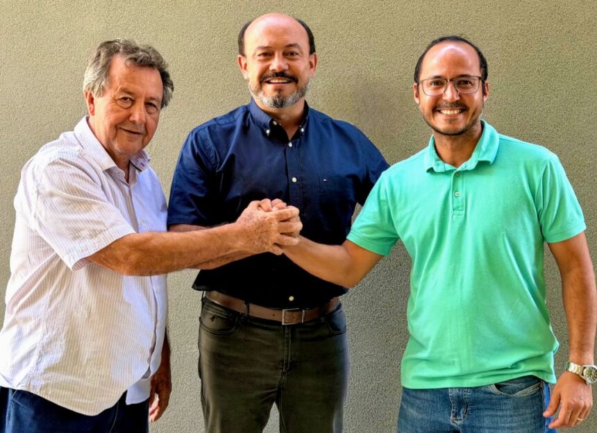 prefeito-leandro,-vice-prefeita-antonia-e-presidente-da-camara-talita-barbosa-declaram-apoio-as-pre-candidaturas-de-sandoval-cardoso-e-vilmar-do-detran-em-miranorte