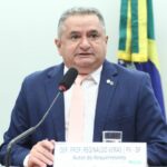 comissao-aprova-inclusao-do-estudo-de-inteligencia-artificial-na-educacao-basica