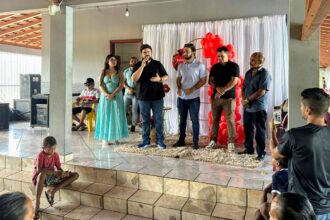 marcos-junior-reune-centenas-de-maes-em-grande-homenagem-pelo-dia-das-maes-em-araguana
