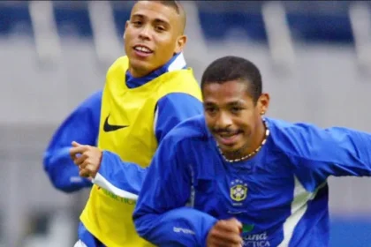 vampeta-diz-que-campeoes-de-2002-torcem-contra-o-brasil-na-copa-de-2026