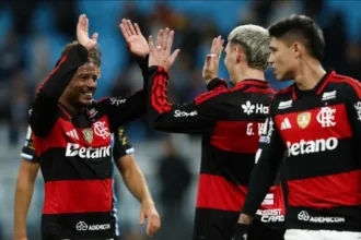 flamengo-vence,-deixa-o-gremio-no-z4-e-fica-mais-perto-do-palmeiras