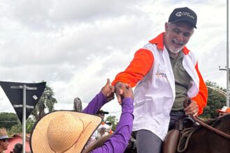 amelio-reforca-apoio-as-tradicoes-durante-cavalgada-do-trabalhador-em-maurilandia