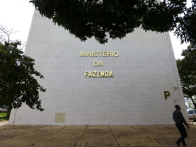 congresso-analisa-credito-de-r$-240-milhoes-para-implementar-reforma-tributaria