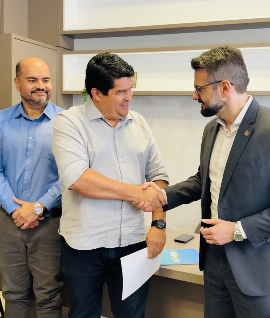 em-visita-ao-hgp,-mantoan-reforca-investimento-na-saude-com-torre-de-video-cirurgica-para-pacientes