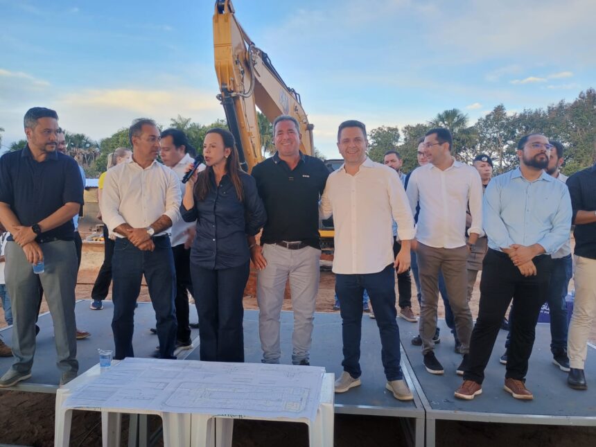 vereador-israel-da-terezona-participa-do-lancamento-do-residencial-atlantica-ao-lado-de-autoridades-em-araguaina