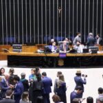 camara-aprova-proposta-que-regulamenta-aposentadoria-compulsoria-de-empregados-publicos-aos-75-anos