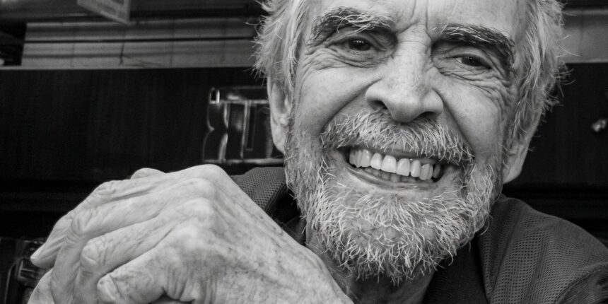 vladimir-sacchetta,-jornalista-e-pesquisador,-morre-aos-75-anos