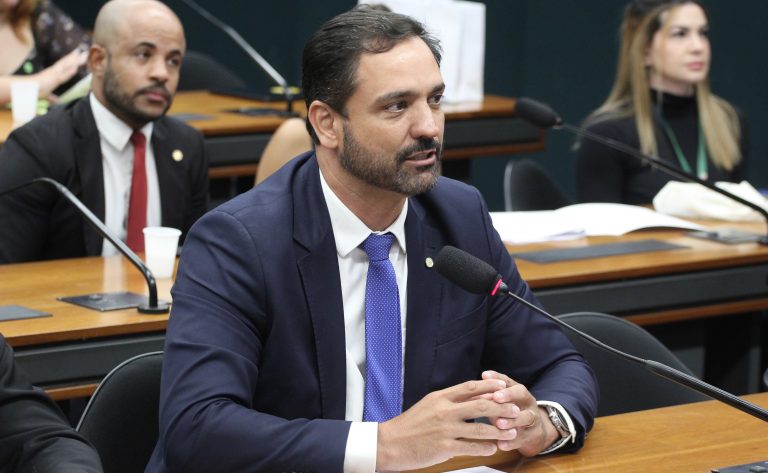 comissao-aprova-incentivo-a-tomadas-e-tecnologias-de-conforto-em-onibus-urbanos
