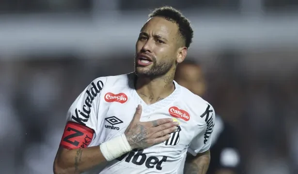 neymar-joga-‘final’-por-vaga-na-copa-em-duelo-do-santos-contra-o-coritiba
