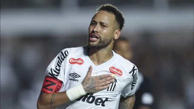 neymar-joga-‘final’-por-vaga-na-copa-em-duelo-do-santos-contra-o-coritiba