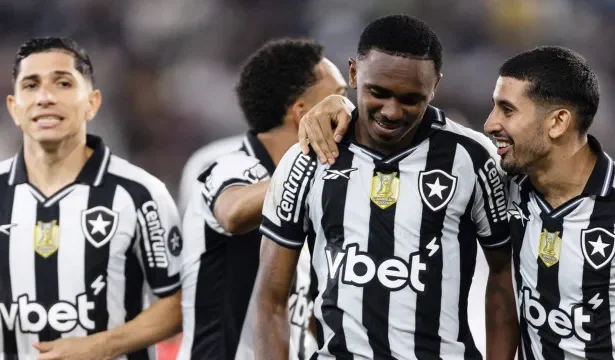 corinthians-e-botafogo-duelam-no-rio-para-se-afastar-da-zona-de-rebaixamento-do-brasileirao