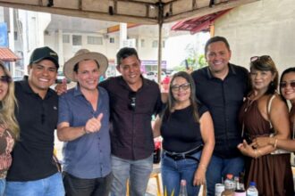 junior-diamantino-participa-de-cavalgada-em-colmeia-e-reforca-proximidade-com-liderancas-e-populacao