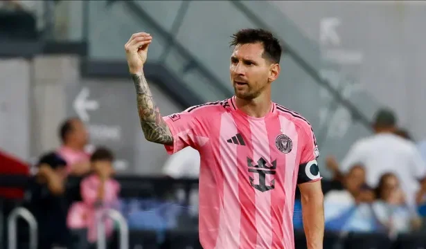 messi-acaba-com-maldicao-do-inter-miami-e-aquece-motores-para-a-copa