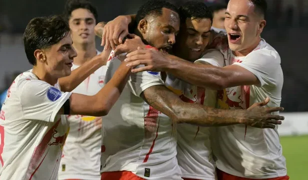 red-bull-bragantino-desafia-river-plate-na-argentina-em-‘jogo-da-vida’-na-sul-americana
