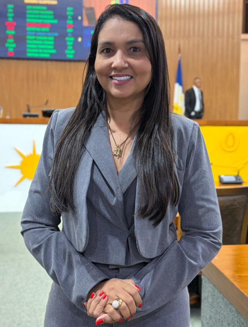 vanda-monteiro-apresenta-lei-que-reconhece-maqueiros-como-profissionais-essenciais-para-a-saude
