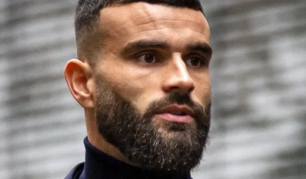 ex-psv-solto-apos-acidente-que-matou-crianca:-“quero-voltar-a-jogar”