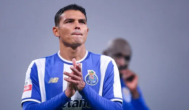 thiago-silva-deixa-o-fc-porto:-“tudo-valeu-a-pena”,-diz-veterano