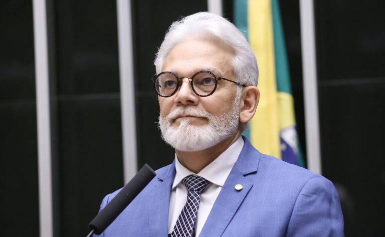 comissao-de-saude-aprova-descanso-obrigatorio-para-condutores-de-ambulancia