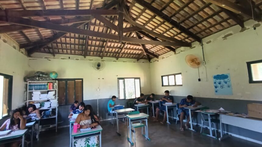 dep-prof.-junior-geo-denuncia-risco-de-desabamento-em-escola-indigena-e-cobra-urgencia