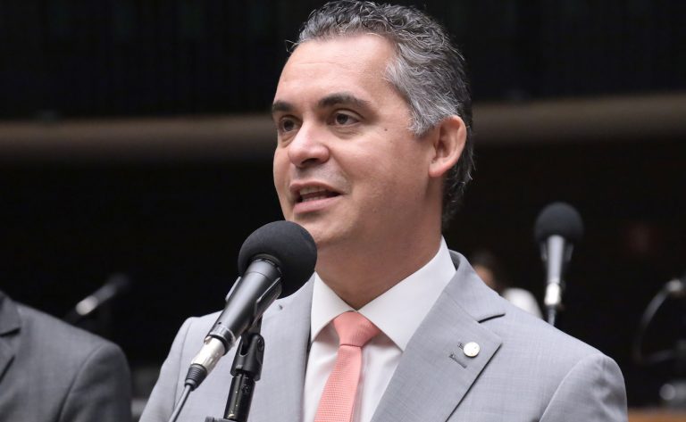 comissao-debate-criacao-da-politica-nacional-de-saude-mental-climatica