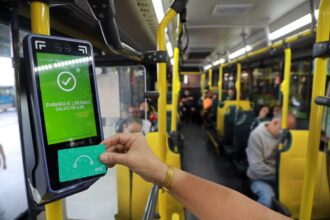 justica-pode-barrar-mudancas-no-jae-e-manter-dinheiro-nos-onibus-do-rio-apos-acao-da-sedcon-e-procon-rj